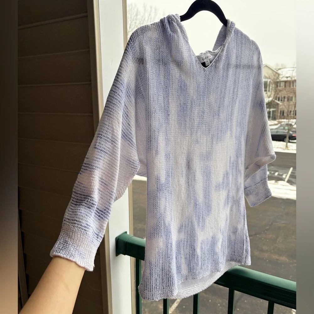 🆕 Sioni BlueWhite Open Knit Hoodie Sweater Size M Lightweight Sheer Pullover Top - Picture 10 of 13